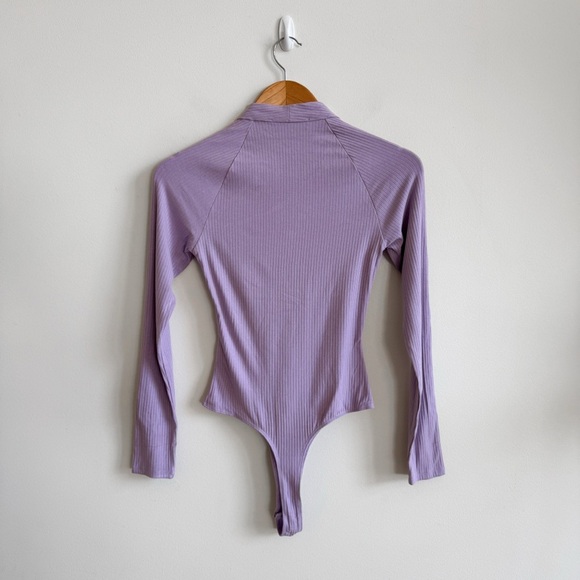 ASTR • Cutout Bodysuit in Purple - Picture 6 of 11